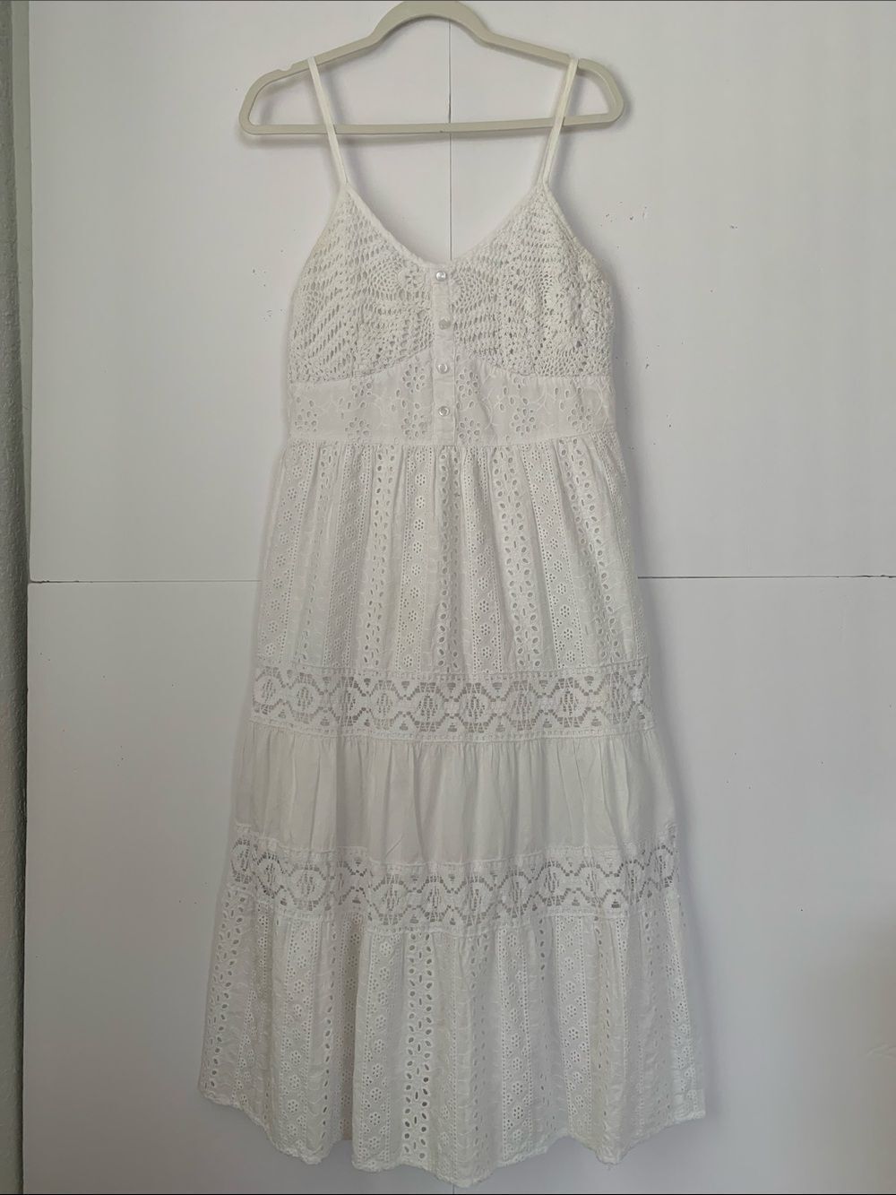 Women’s White Eyelet Midi Dress with Spaghetti Straps L